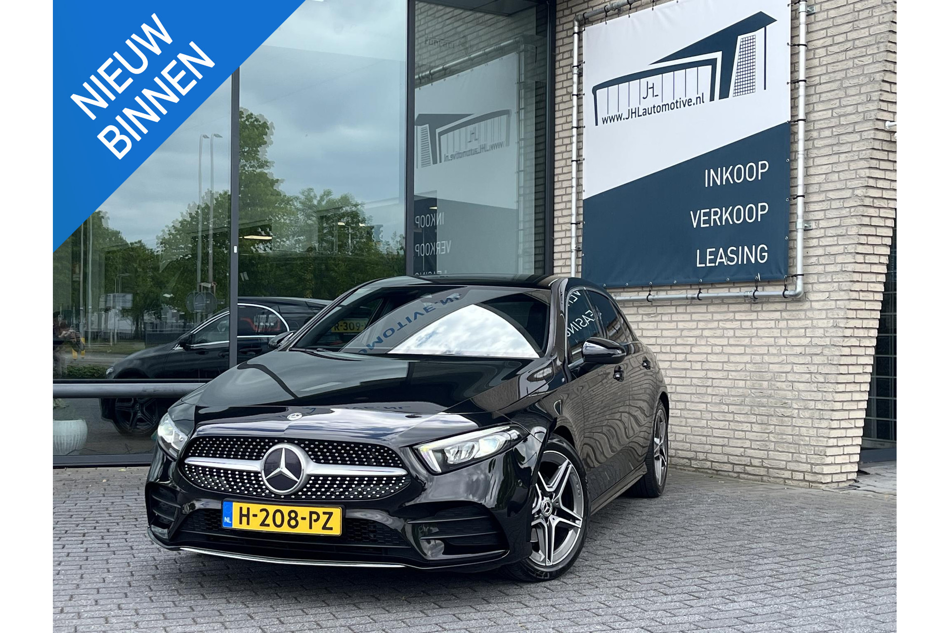 Mercedes-Benz A-Klasse 180 Business Solution AMG*NAVI*CAM*CRUISE*LED*TEL*